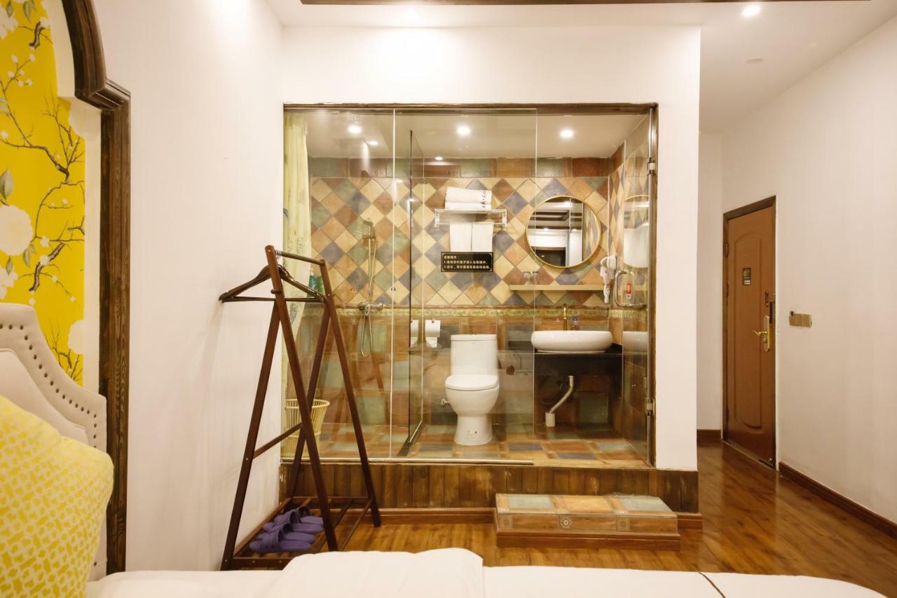 Fenghuang Slowly Time Inn Екстер'єр фото