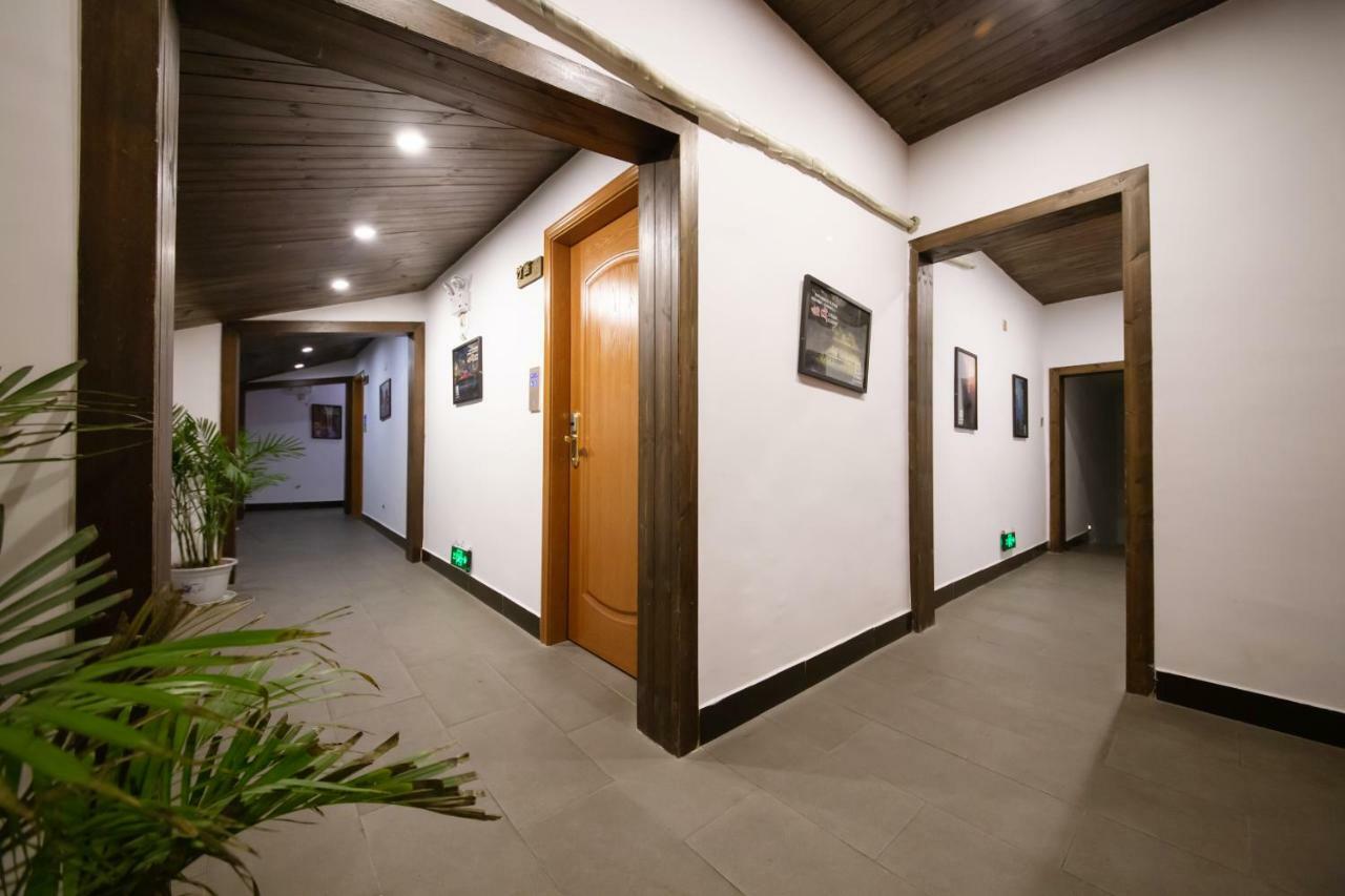 Fenghuang Slowly Time Inn Екстер'єр фото