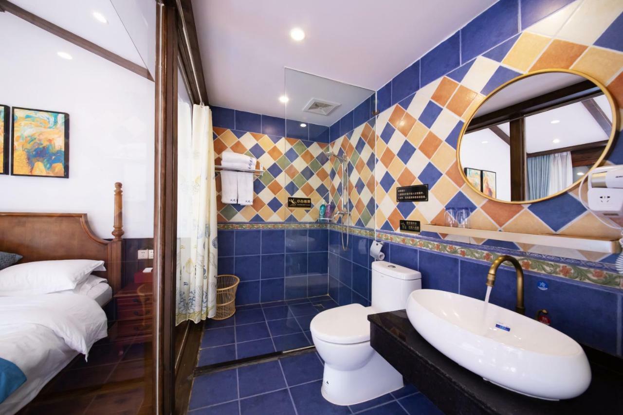 Fenghuang Slowly Time Inn Екстер'єр фото