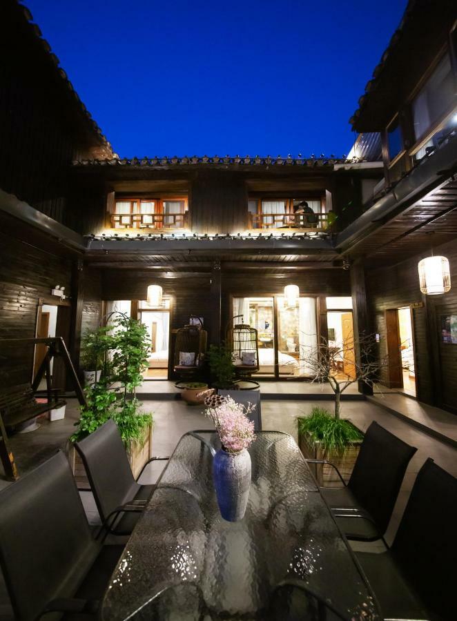 Fenghuang Slowly Time Inn Екстер'єр фото